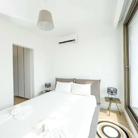 Villa Azure Seaview - Amber Protaras
