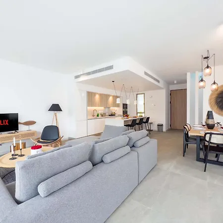 Villa Azure Seaview - Amber Protaras
